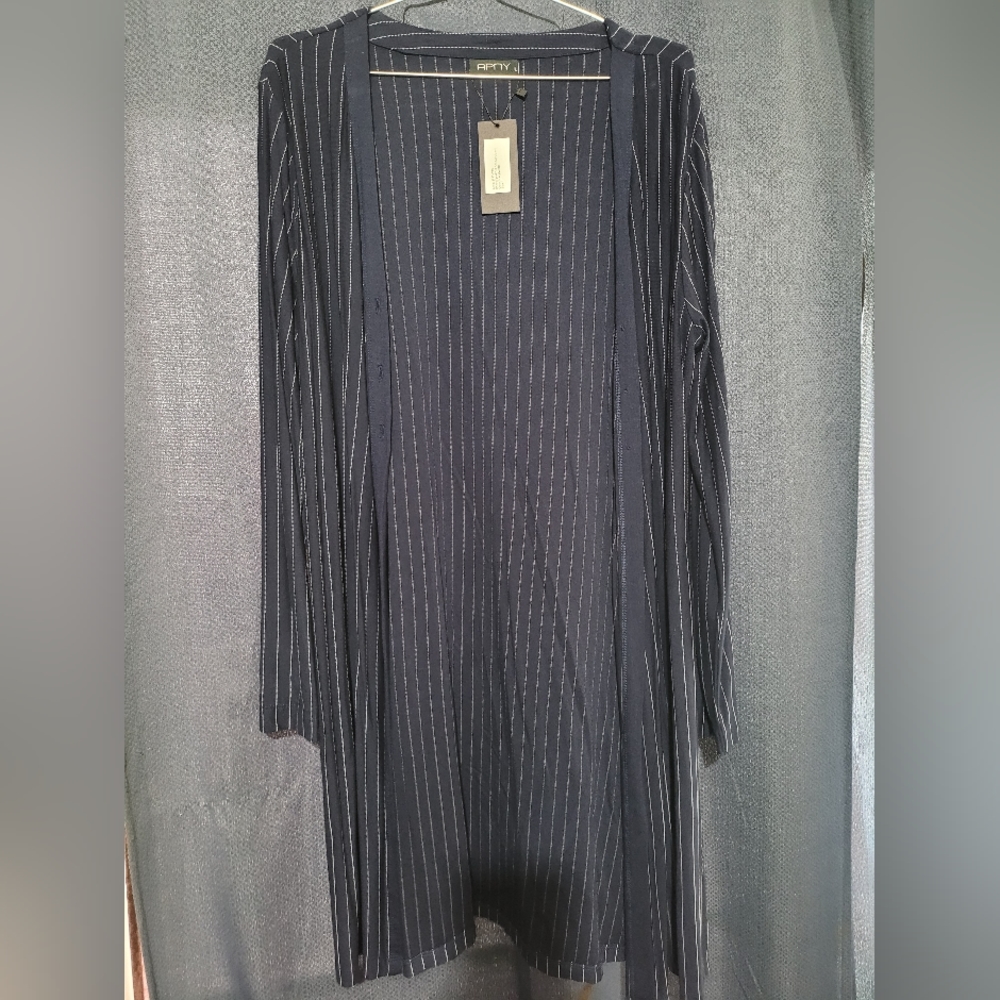 Cardigan - Picture 2 of 2